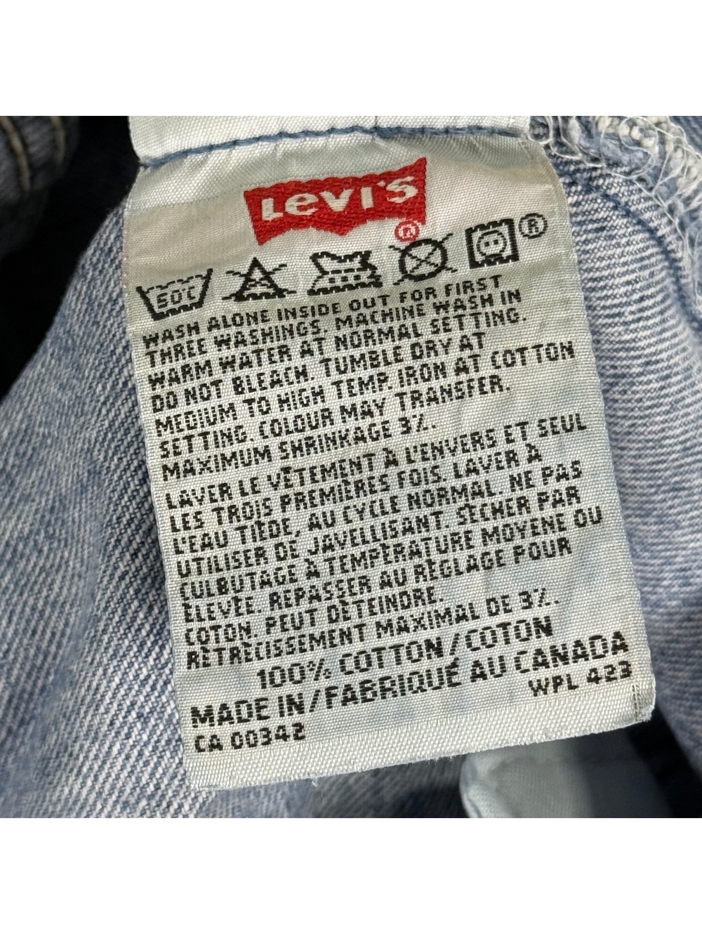 Levi's 501 Denim Jeans Light Wash 36x32 Made In Canada - Picture 8 of 12